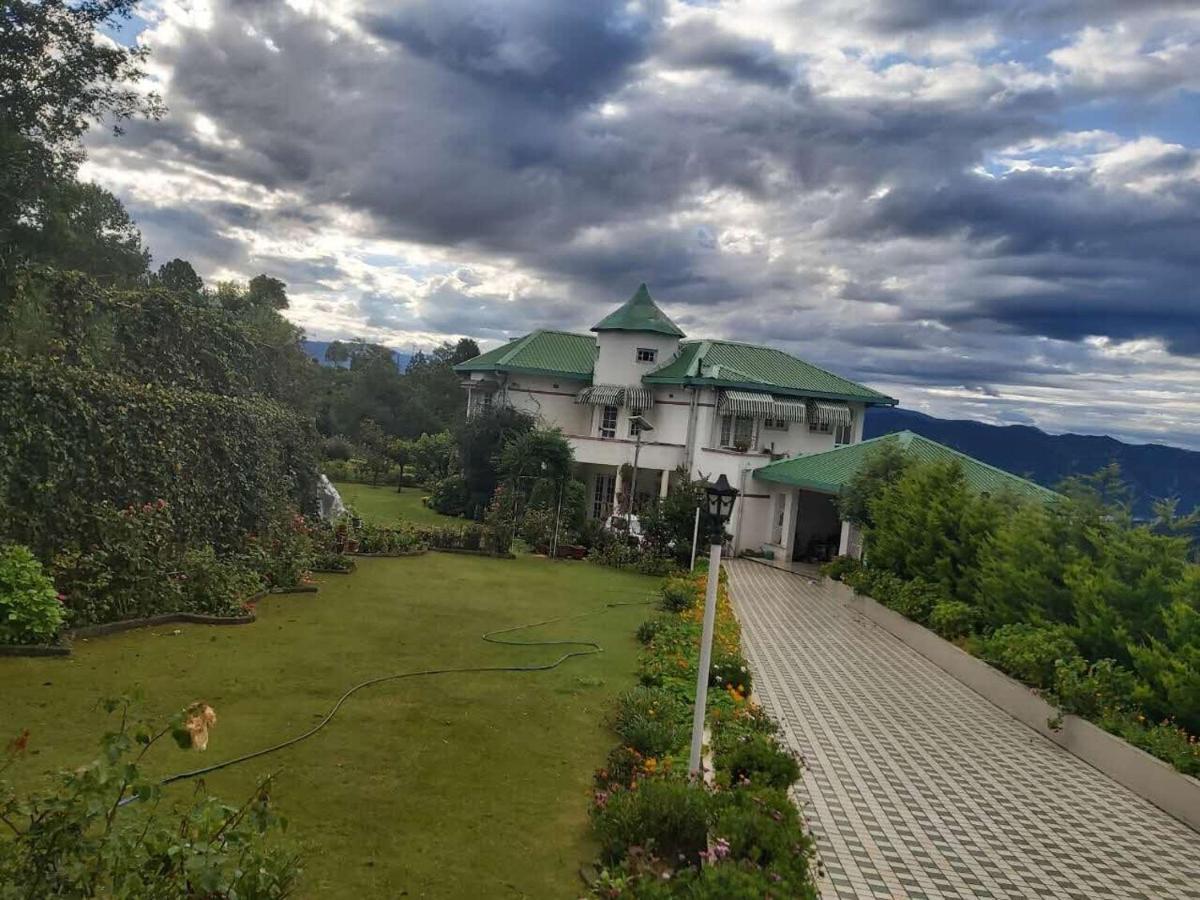 Rosewood Estate Bed & Breakfast Chail Exterior photo